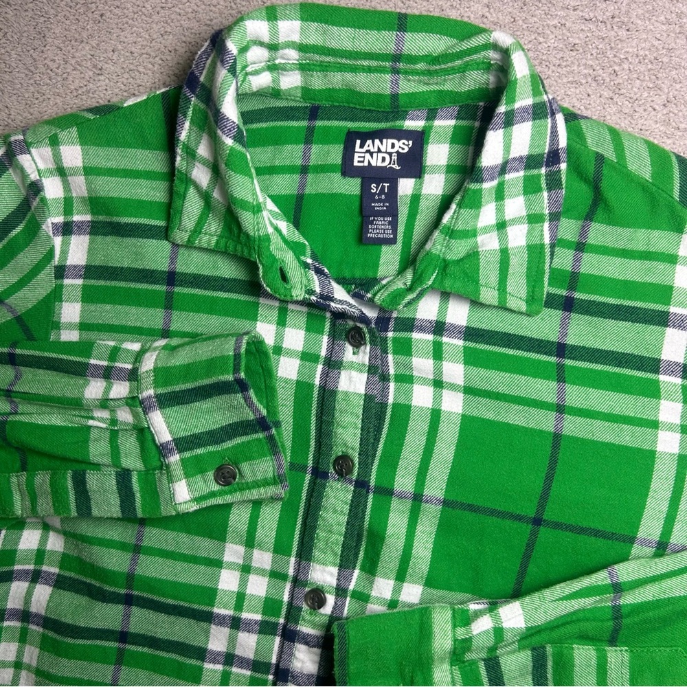 Lands End Flannel Shirt Adult Small/ Tall Green Plaid Long Sleeve Button Up